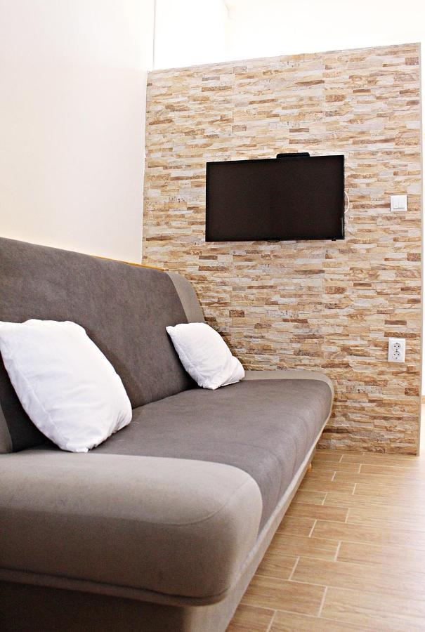Studio Apartman Zara Exterior foto
